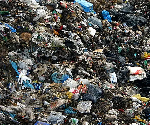 Un primar din Ungaria a primit 18 luni de închisoare pentru că a adus ilegal deşeuri din Germania