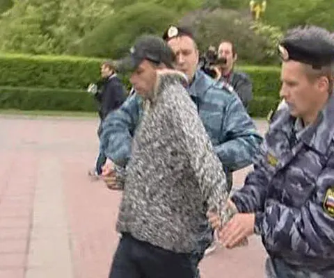 20 de tineri au fost reţinuţi la Moscova în timpul unui marş de protest al homosexualilor