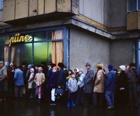 Pelicula "Amintiri din Epoca de Aur" a fost bine primită de publicul de la Cannes