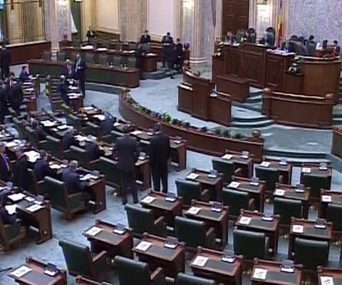 Ion Moraru va fi propus secretar general la Senat, Mânăstireanu i-ar putea lua locul la Guvern