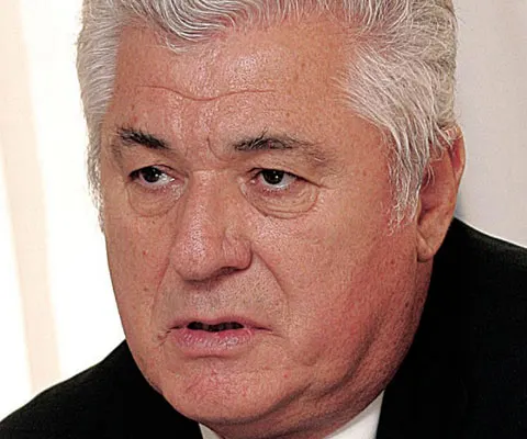 Voronin spune că nu va convoca alegeri anticipate până când nu este învestit noul guvern