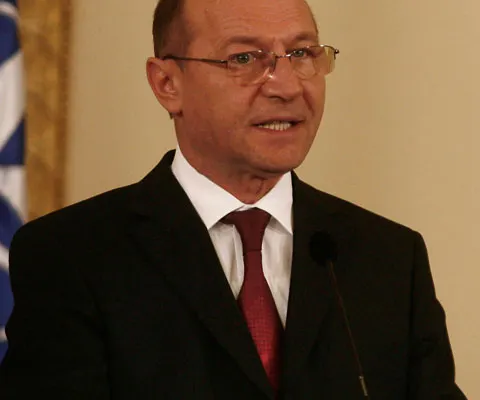 Un deputat rus spune că Băsescu critică înadins Rusia înainte de alegerea preşedintelui Moldovei