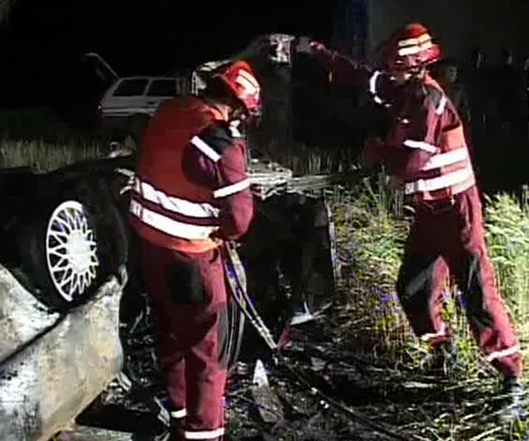 Un şofer a murit pe loc în urma unui accident de maşină