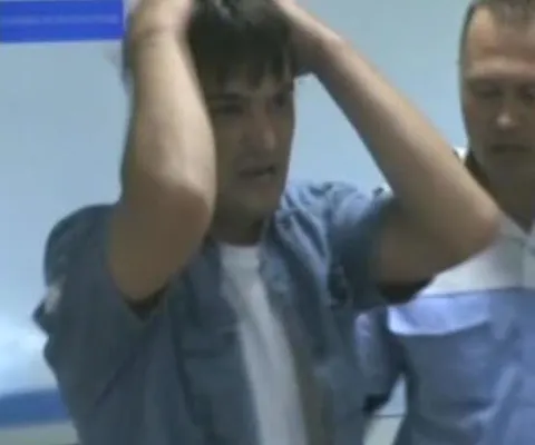 Un şofer beat din Cluj s-a dat în spectacol la Poliţie şi la Spital, după ce a făcut un accident