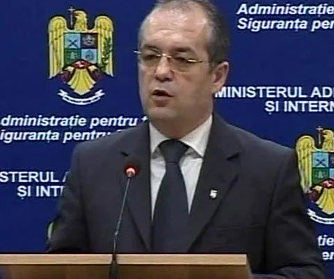 Cotidianul: Guvernul Boc târăşte România în criză