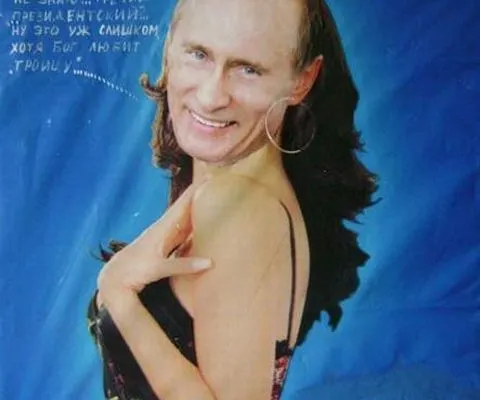 Vladimir Putin, portret în rochie