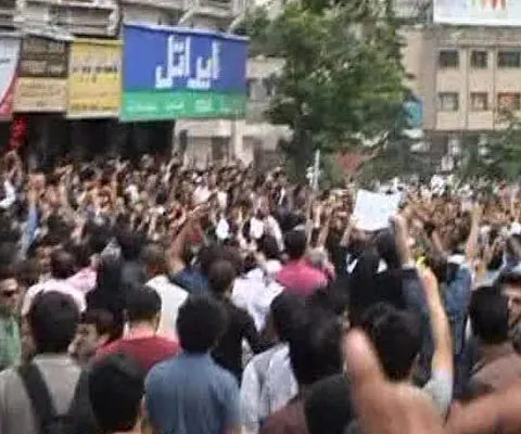 Noi proteste ale susţinătorilor opoziţiei la Teheran