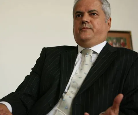 Năstase: ministru - prim-ministru - agricultor, a câştigat peste 300.000 lei din activităţi agricole