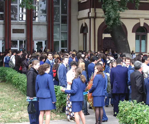 FSLI şi FEN au respins oferta Ministerului Educaţiei pentru plata la Bacalaureat
