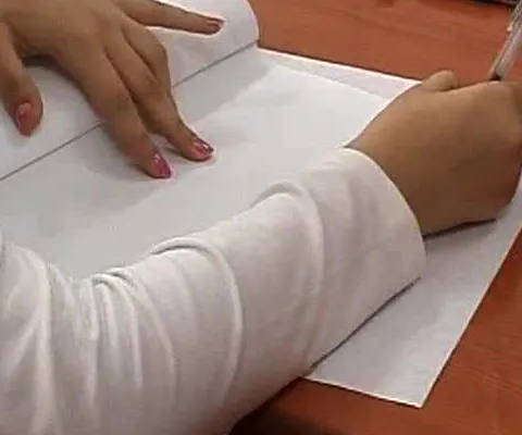 Peste 220.000 de absolvenţi de liceu au susţinut luni prima probă a Bacalaureatului