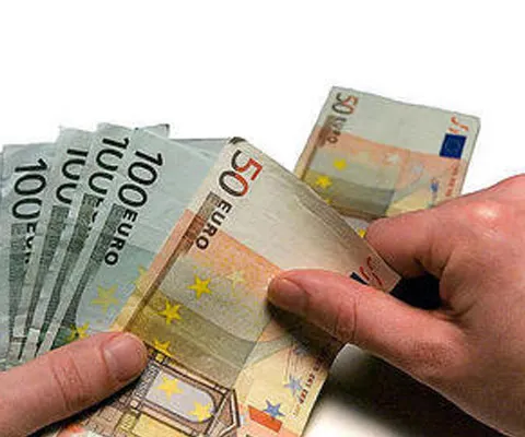 Autoritaţile locale vor da explicaţii la Guvern pentru felul în care cheltuiesc banii publici