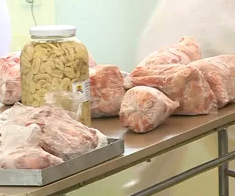 44 de restaurante şi magazine alimentare au fost amendate de ANSVSA
