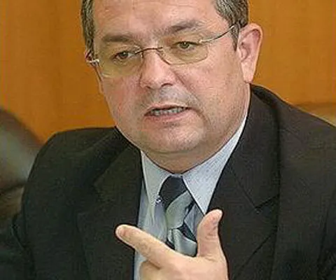 Boc despre programul Prima Casă: Ne încadrăm în toate normele Uniunii Europene