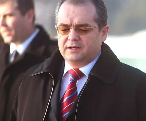 Guvernul s-a reunit în şedinţă extraordinară, duminică seară, pe tema proiectului Nabucco