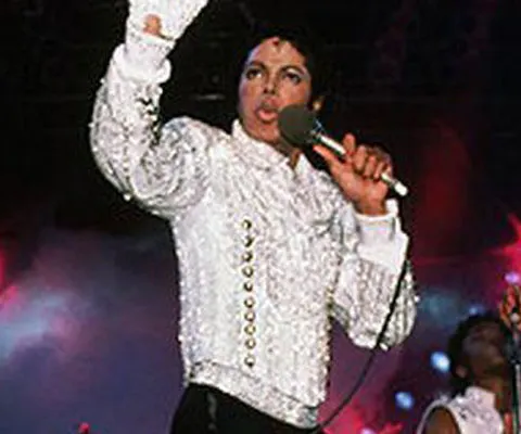 Firma Pepsi, indignată de apariţia imaginilor cu accidentul lui Michael Jackson