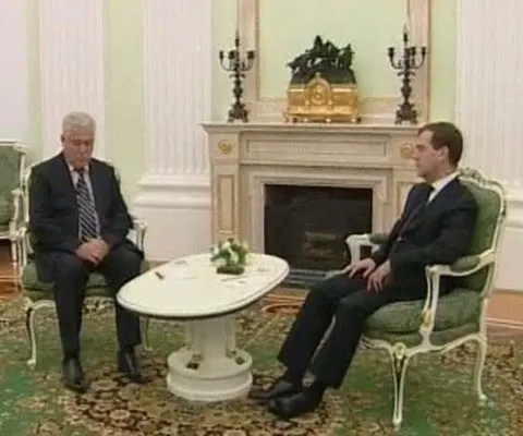 Vladmir Voronnin a efectuat sâmbătă o vizită de lucru la Moscova