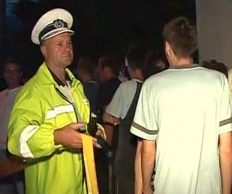 200 de clujeni s-au strâns ca la spectacol, pentru a vedea un accident