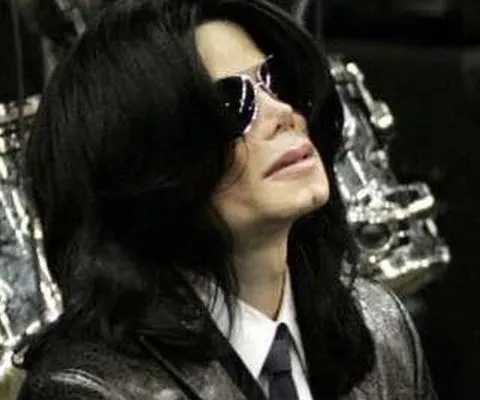 Familia Jackson, speriată că trupul lui Michael va fi furat