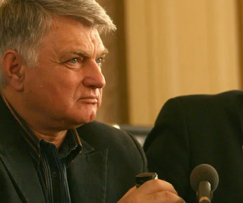 FSLI: Sindicatele au acţionat pentru îmbunătăţirea educaţiei, Guvernul a fost împotrivă
