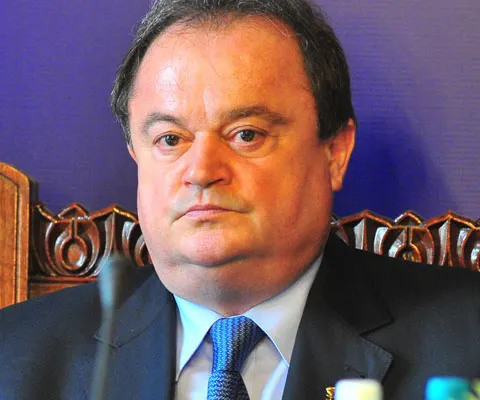 Blaga: Este necesară o restructurare guvernamentală până la alegerile prezidenţiale