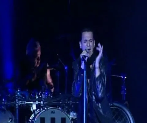 Depeche Mode a susţinut un concert electrizant la Toronto, în Canada
