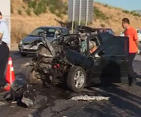 Nouă oameni au murit în Turcia, în urma unui accident de circulaţie