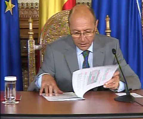 Băsescu: Realitatea-Caţavencu şi Antena 3 vor să decidă politici şi să decidă asupra politicienilor