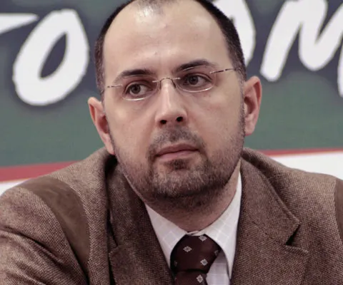 Kelemen Hunor acuză Guvernul că face abuz de ordonanţe şi de procedura asumării răspunderii