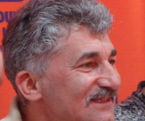 Oltean (PD-L) cere PSD să treacă în opoziţie, dacă crede că nu poate guverna