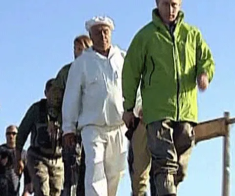 Imaginile cu Putin şi balena Daşa au făcut înconjurul lumii