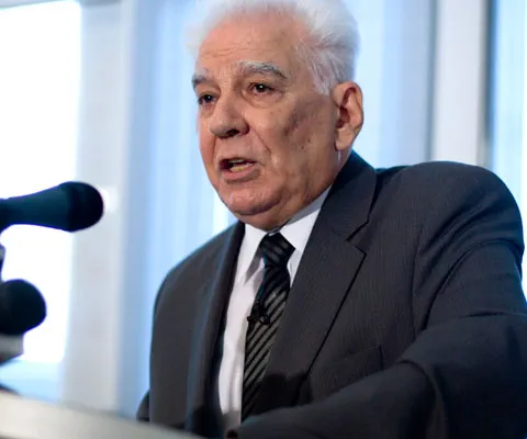Procesul "Spiru Haret" s-a amânat. Guvernul nu-l recunoaşte pe Bondrea ca rector al USH