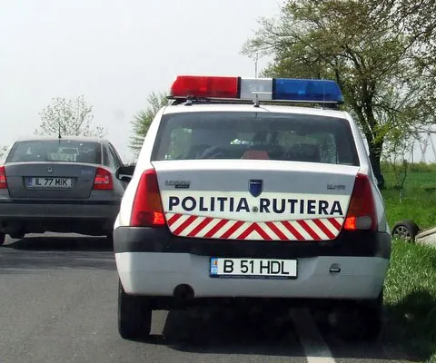 Accident cu trei morţi şi trei copii răniţi în judeţul Iaşi