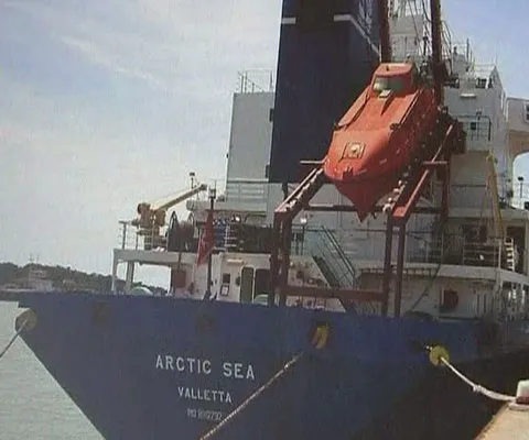 Rusia a trimis nave militare în căutarea unui vas cargo dispărut în Atlantic