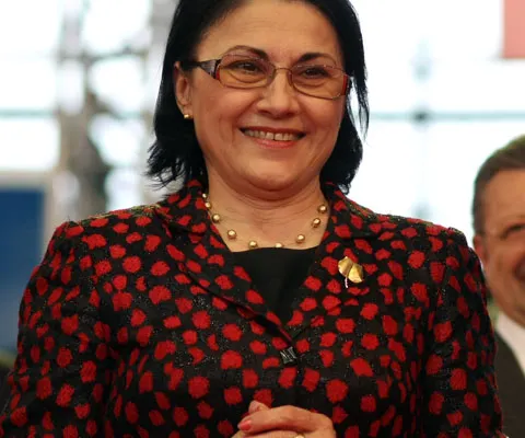 Ecaterina Andronescu: Sper să recredibilizăm şcoala prin viitoarea formă de bacalaureat