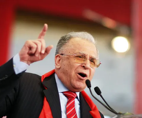 Ion Iliescu: "Dă-o-n mă-sa de guvernare!" VEZI VIDEO