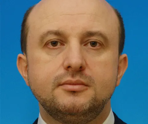 Liberalii depun lege pentru micşorarea numărului de ministere şi agenţii guvernamentale