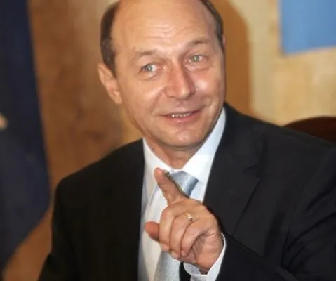 Traian Băsescu susţine că România va ieşi din criză la şase luni după Germania sau SUA