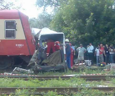 A ieşit din comă şi al doilea supravieţuitor al accidentului de la Scânteia