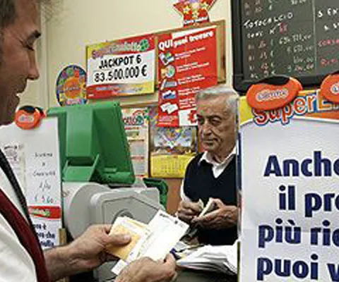 Câştigătorul marelui premiu de la loteria italiană, hărţuit de Mafie
