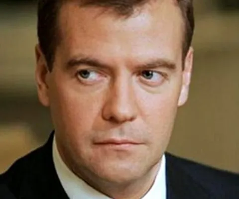 Medvedev acuză Ucraina şi statele baltice că îi glorifică pe foştii nazişti