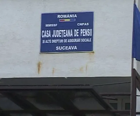 300 de tineri din Suceava au păcălit Casa Judeţeană de Pensii