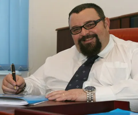 Campania REALITATEA.NET dă rezultate! Piedone a început să ridice rablele din sectorul 4
