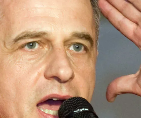 PSD rămâne la guvernare, iar Mircea Geoană este candidatul PSD la alegerile prezidenţiale