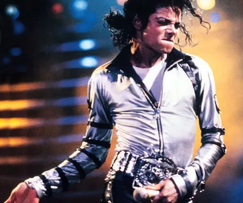 REALITATEA.NET vă prezintă conspiraţii celebre. Episodul 6: Michael Jackson, văzut viu pe toate meridianele planetei