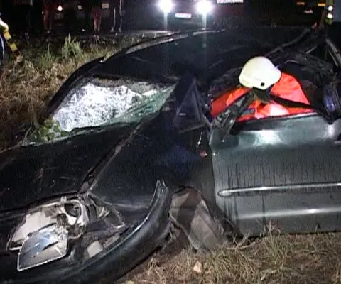 Un grav accident a avut loc vineri noapte, la ieşirea din Arad, pe DN7