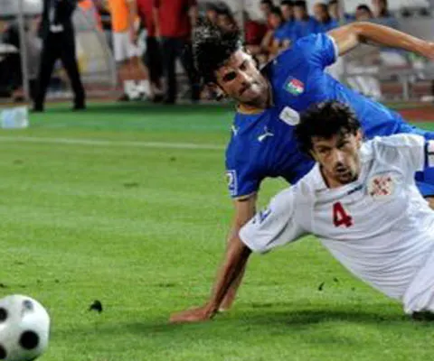 VIDEO / Milanezul Kaladze a îngropat Georgia, cu două autogoluri în 10 minute, în meciul cu Italia!