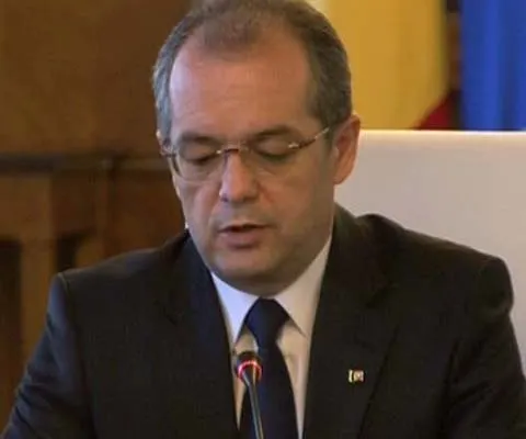 Boc s-a întâlnit la Guvern cu ministrul Sănătăţii, pentru a discuta decontarea serviciilor medicale