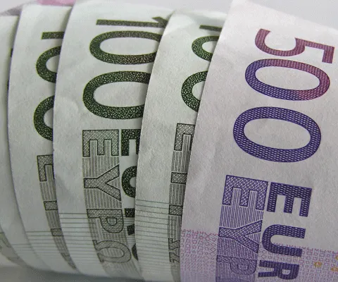 Guvernul a aprobat împrumutul de 300 milioane euro de la BIRD pentru dezvoltare