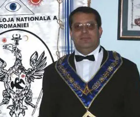 Francmasoneria română şi-a retras sprijinul acordat Guvernului şi Preşedinţiei