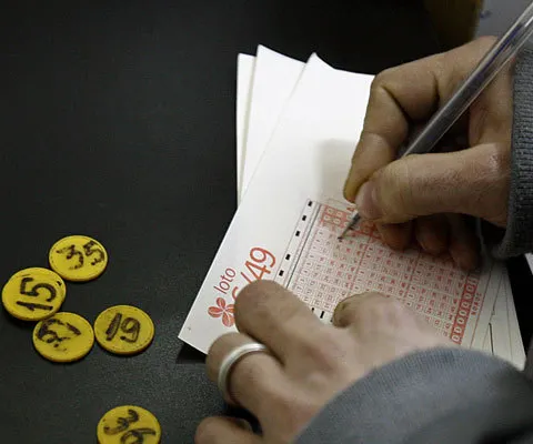 Premiul cel mare la Loto 6/49 nu a fost câştigat, la Categoria a II-a sunt patru câştigători